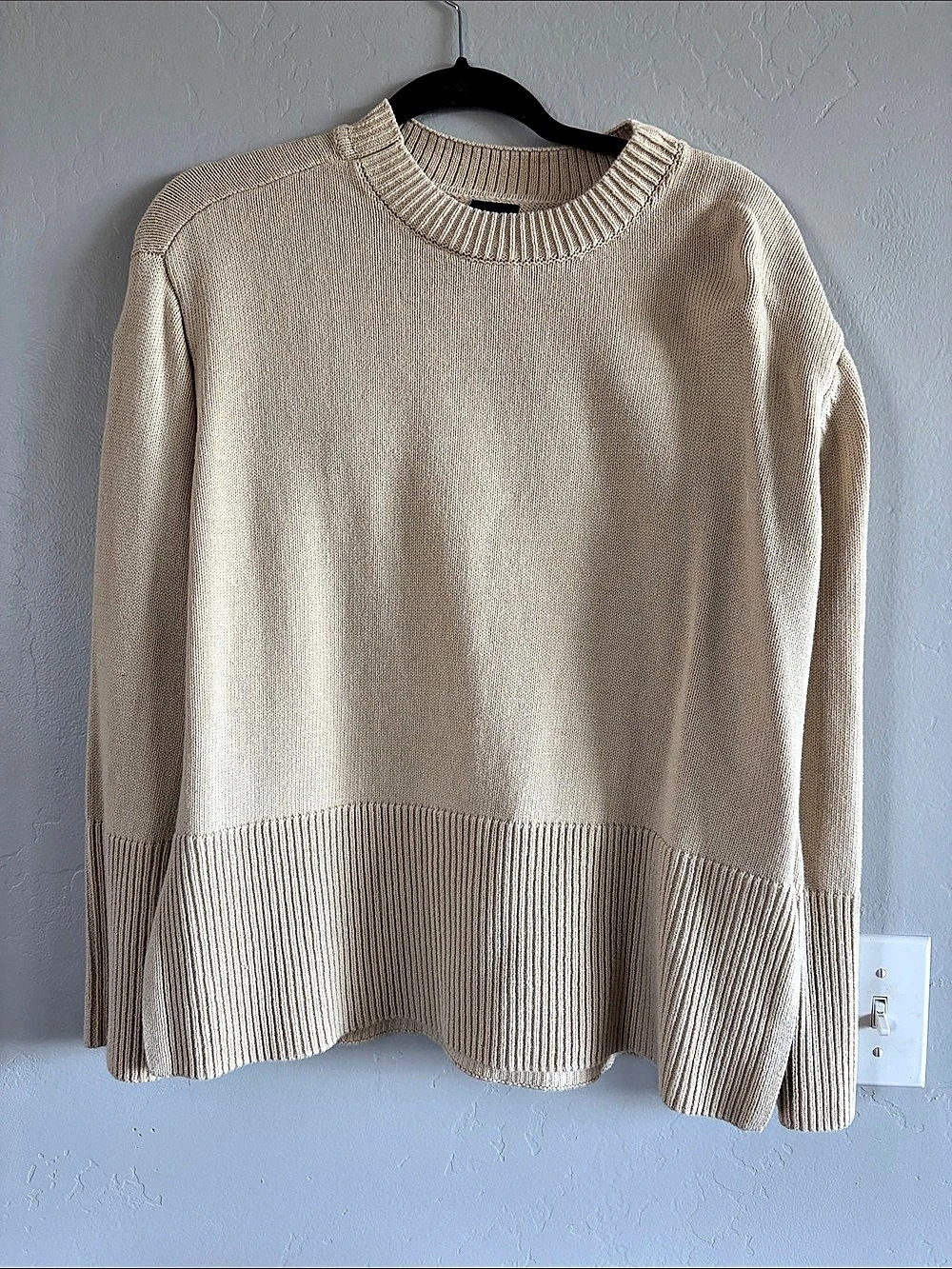 Gap Ribbed Hem Crewneck Sweater Beige Medium